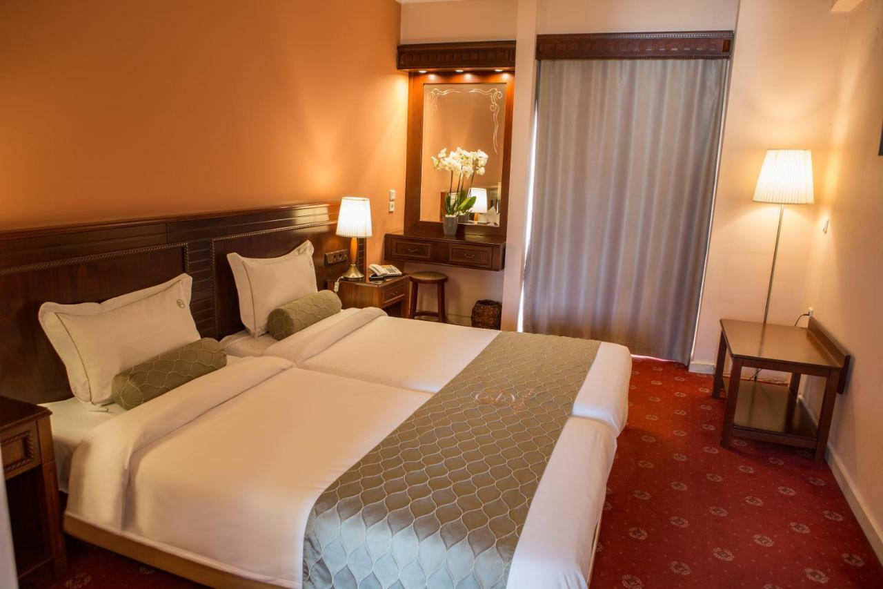 Hotel Pella Яница Экстерьер фото