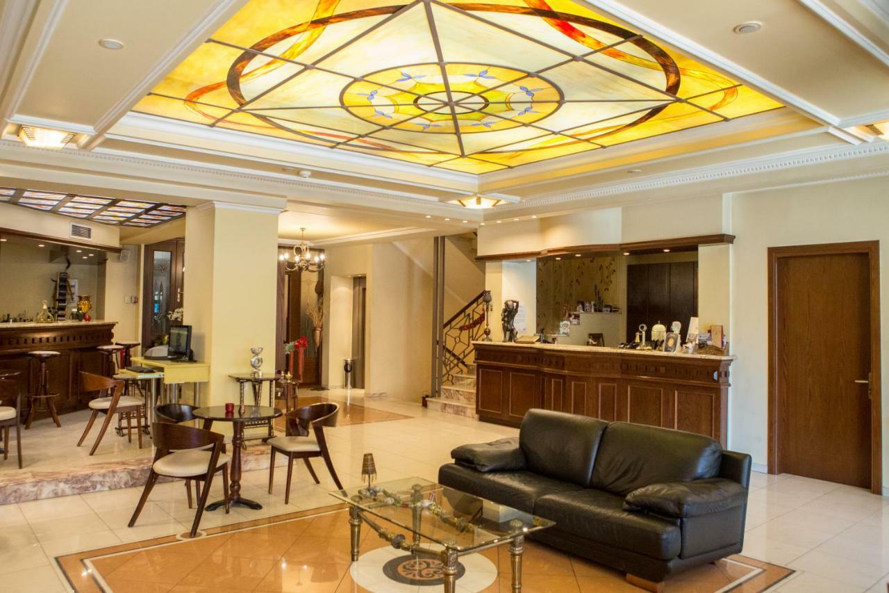 Hotel Pella Яница Экстерьер фото